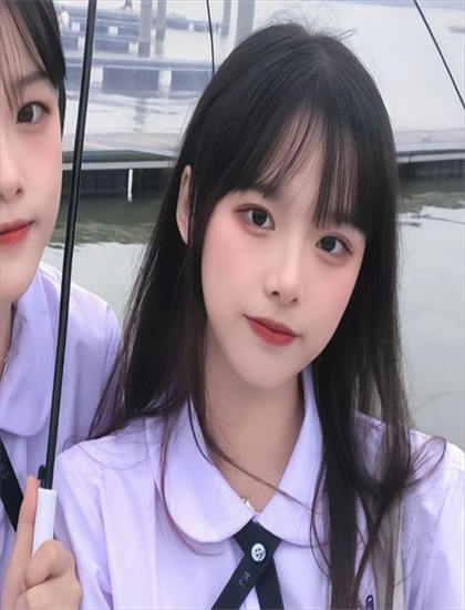 影院同步：特工老爸2022拍摄技巧分析：镜头语言与画面构图探讨